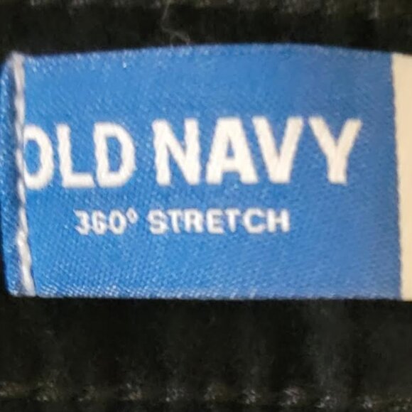 Old Navy Extra High-Rise Flare Trousers - Picture 6 of 6